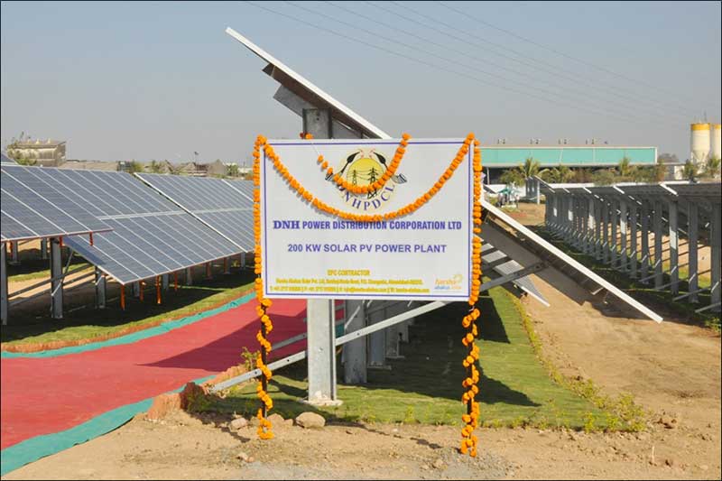 200 kWp Solar Panels, Athal (DNH)